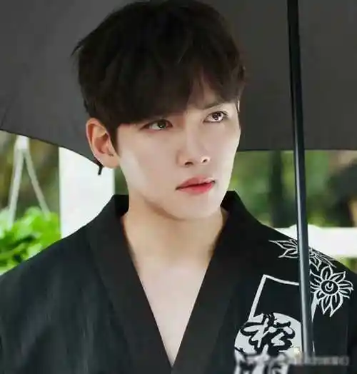 池昌旭:高学历男演员,颜值与演技双花开!_电影_身材_被誉为