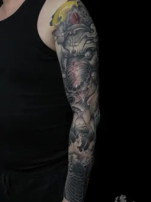 象神,鲤鱼,花臂!_纹身图案手稿图片_胡梦的纹身作品集