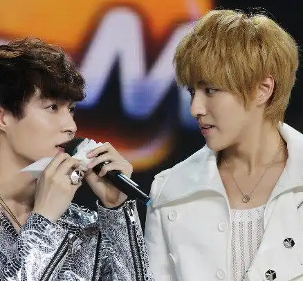 【图】张艺兴吴亦凡私下粉红是真是假 两人表面和谐暗地争斗