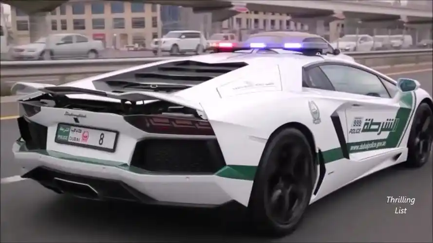 迪拜的警车到底有多壕?_哔哩哔哩 (゜-゜)つロ 干杯~-bilibili