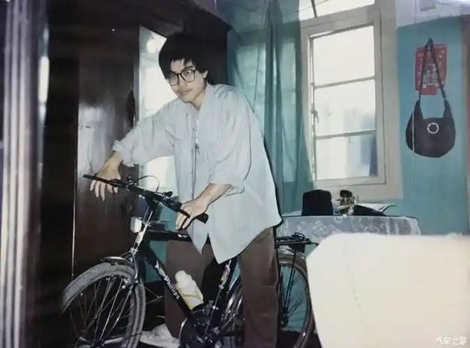 90年代一个刚参加工作的社会青年的日常