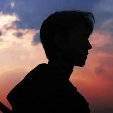 男头像帅气侧脸背影,高清唯美帅气的男真人头像侧脸或背影图片_男生