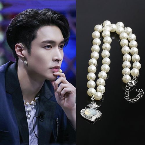 张艺兴同款珍珠项链潮男女爱心珠珠圆牌吊坠毛衣链2021新款配饰品