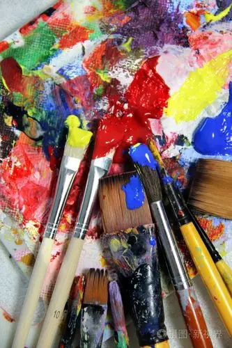 艺术调色板, 油漆和颜料, 画笔