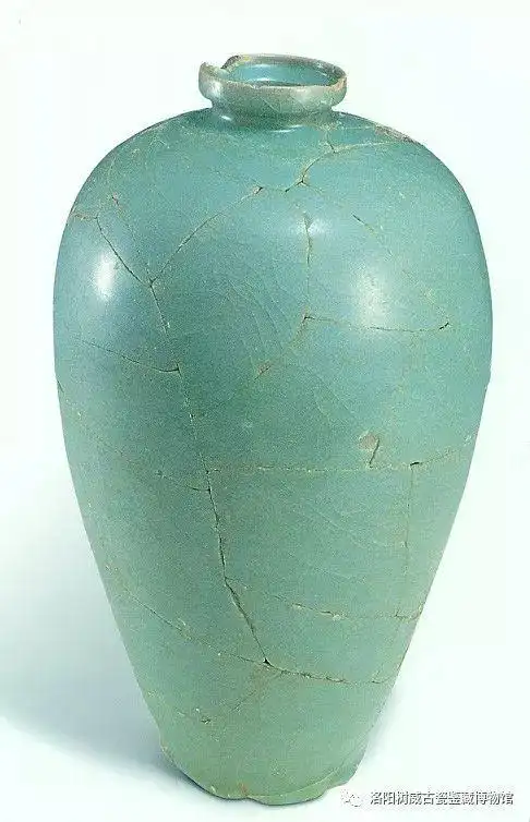 南宋官窑部分出土瓷器和标本很好的学习研究资料