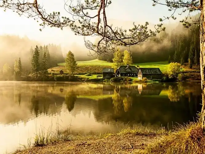 乡村别墅,湖,早晨,宁静,唯美意境风景壁纸