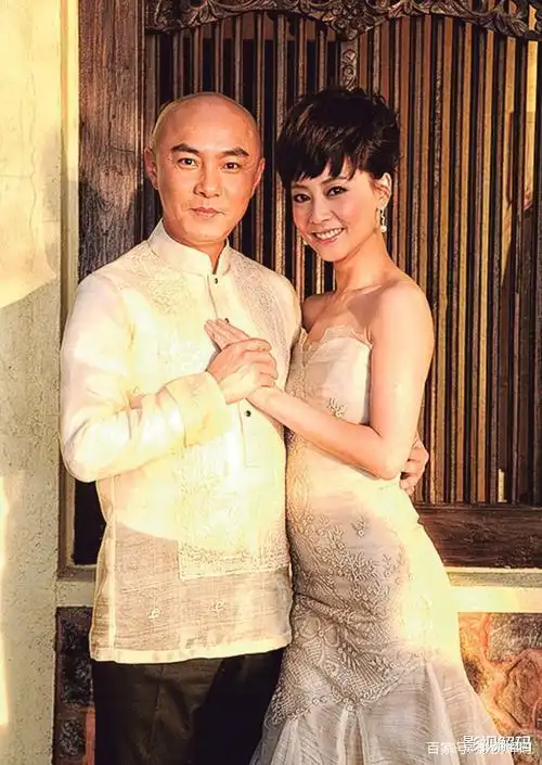 张茜:在香港,日本歌手出道,做美国节目主持人,30岁下嫁张卫健