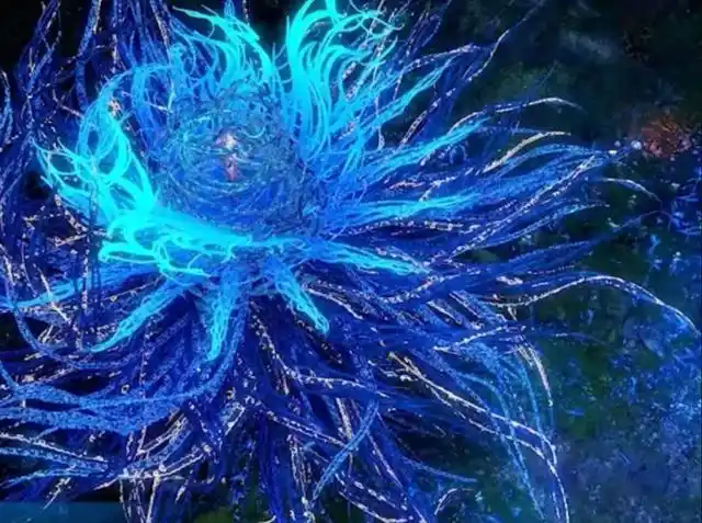 蓝银皇被誉为草木系帝王,是最强大的存在,甚至有人