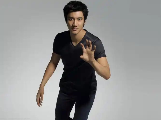 王力宏壁纸桌面写真图片-自制320x480壁纸.高清大图-明星写真馆n63.