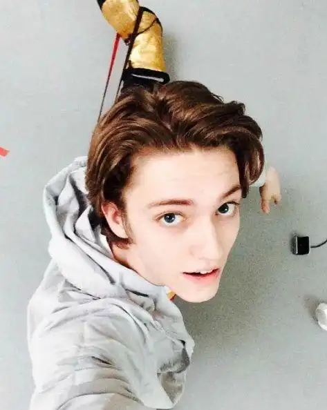 美国小哥julian mackay,11岁就被莫斯科芭蕾舞学院邀请入学,去年夏天