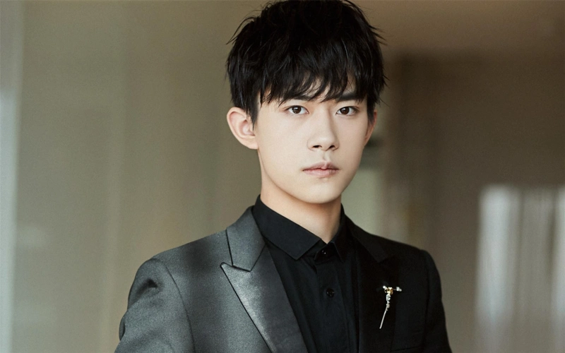 2020年男明星人气排行榜,肖战第八,易烊千玺第二,王一博排第几