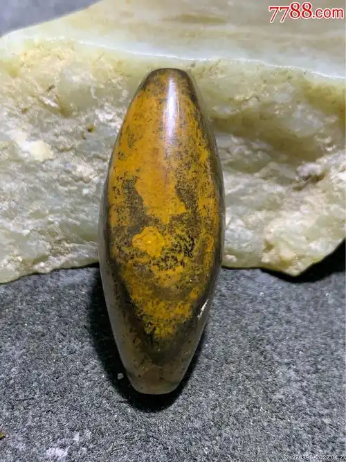 精美罕见天然冰飘黑烟料九眼页岩随形天珠一颗