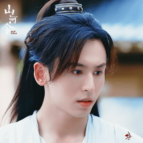 周子舒是圆滑美人吧(多面性)