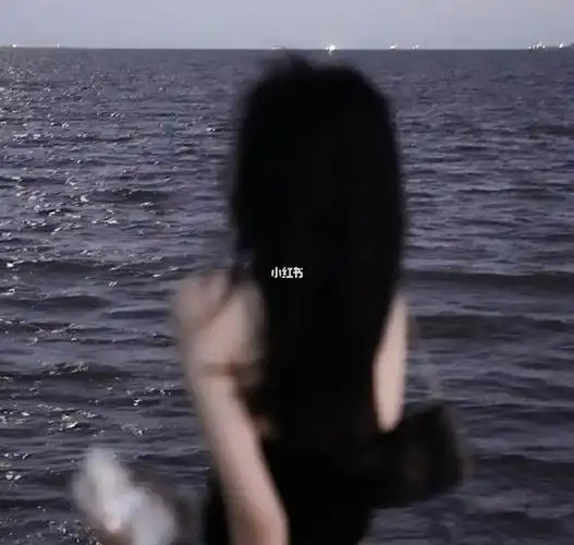 女生头像温柔背影不露脸