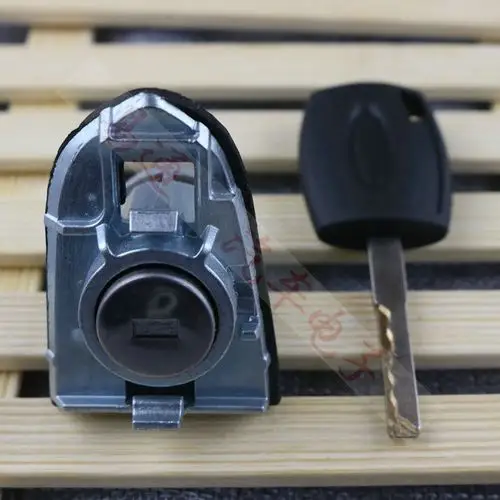 福特蒙迪欧门锁适用新款福睿斯睿斯汽车中控中控锁