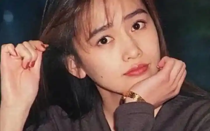 工藤静香年轻时颜值一个如何惊心动魄的女子忧郁的美丽