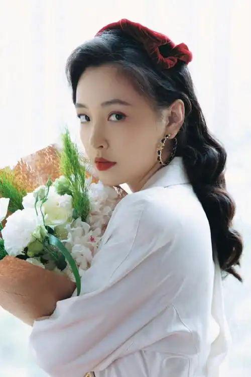 吴倩的颜值状态又回来了