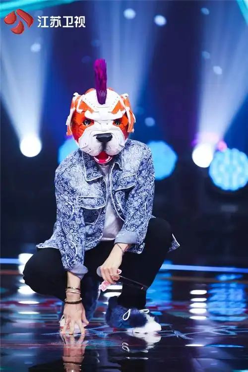 《蒙面唱将猜猜猜》百变声咖爆笑登场 "海边的丘比特"揭面在即