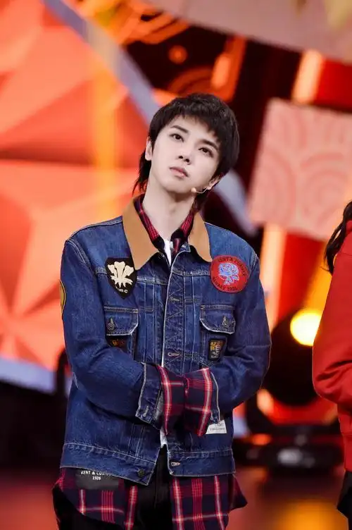 《王牌对王牌第四季》华晨宇第三期剧照图片