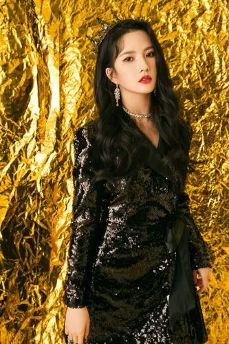 刘些宁暗黑女王性感写真图片