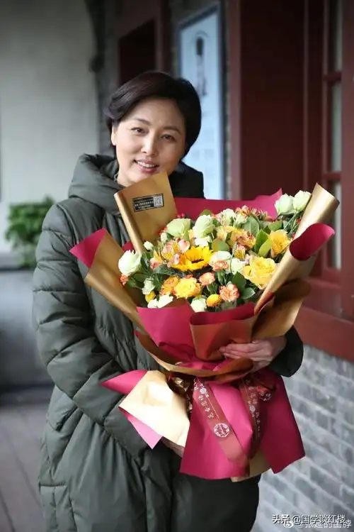 《父母爱情》已经热播七,八年了,进入张延的微博,看到她最近发的照片