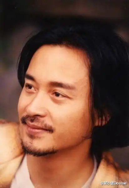 可是后来东邪西毒是和东成西就同时夹的,那么,终于