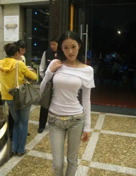 张馨予被多少人睡过张馨予的乳及未经处理雅照张馨予个人资料照片