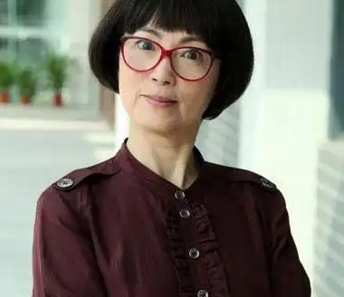 苑琼丹被林正英抛弃嫁豪门坐拥百亿如今患病令人担忧