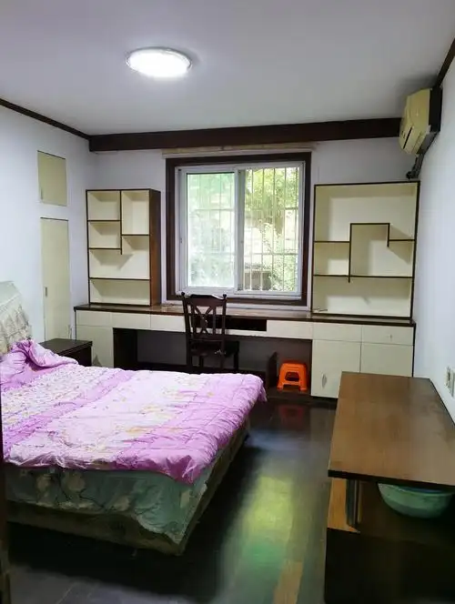 古荡精装三室一厅好房出租,月租1500,可单间租赁