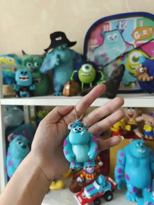 可可爱爱的毛怪苏利文挂件