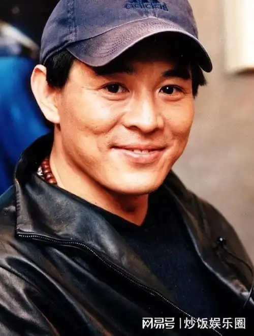 60岁巨星李连杰被死亡后首现身笑称他还没有死引全场哄堂大笑