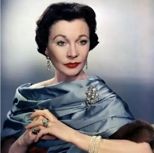 信奉"忠贞"的费雯丽,却两次婚内劈腿,两任丈夫甘心戴绿帽?|恋情|郝思