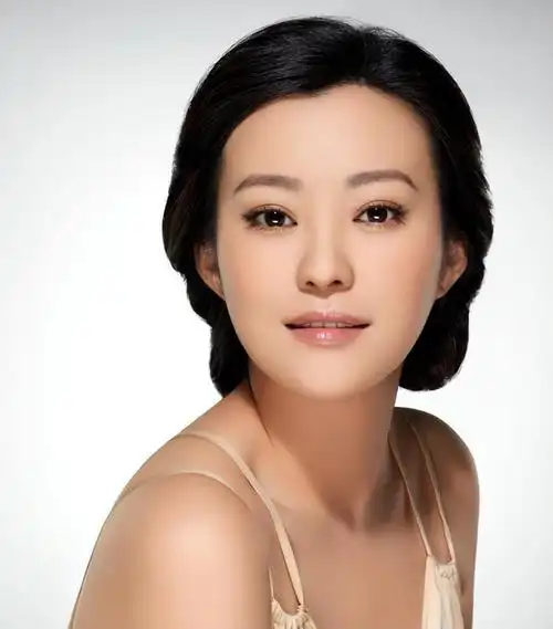 演员郝蕾:二婚嫁普通老公,生下双胞胎,如今婚姻状况如何?_网易订阅