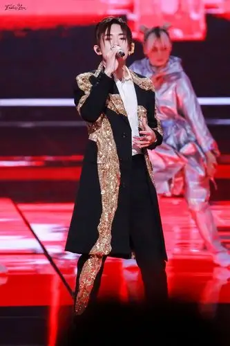 易烊千玺 天猫双十一晚会