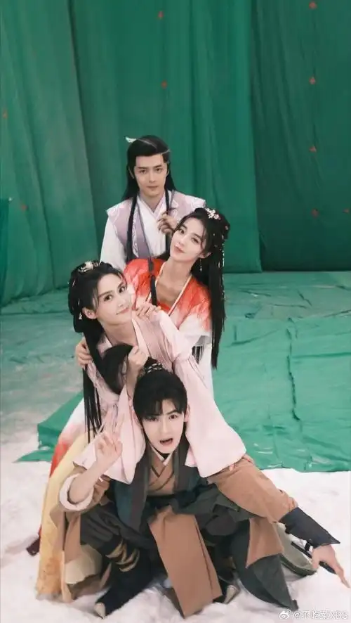 万鹏告别洛昭言