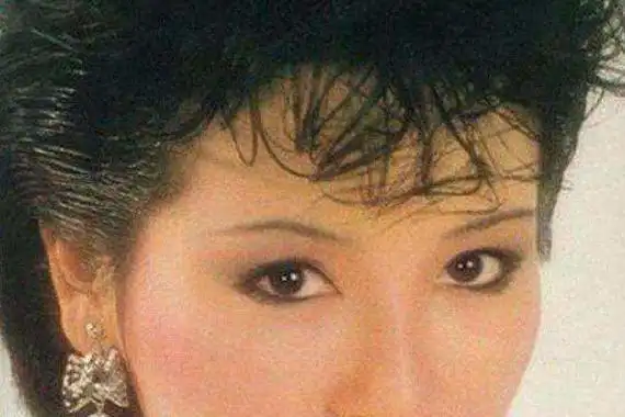 琼瑶年轻时候的相片 小三专业户晚年生活好像不怎么好