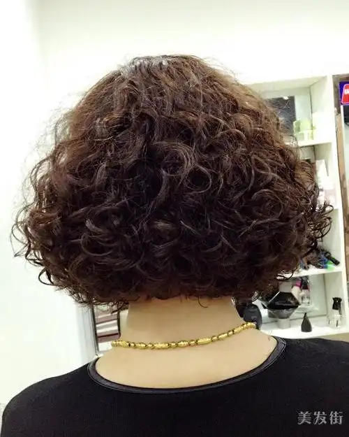 洋气的短发满头烫小卷 - 搜狗图片搜索