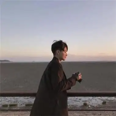 微信头像男生欧美背影 欧美头像图片大全 -【爱个性】