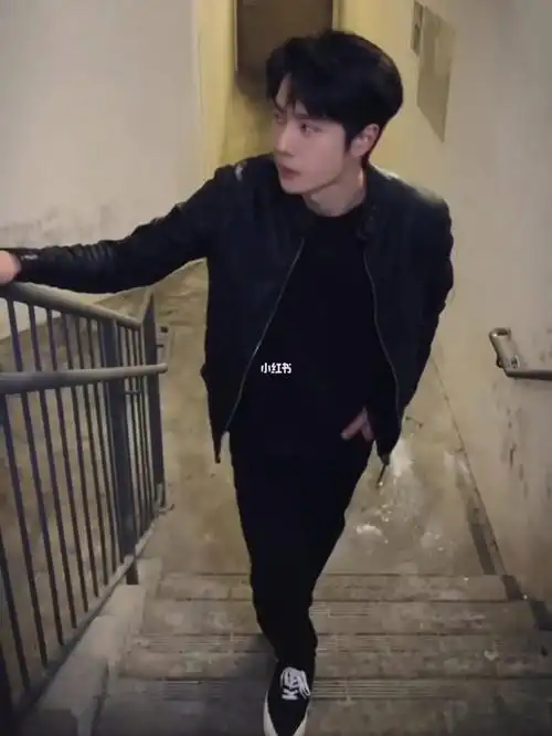 楼梯间 诶嘿嘿嘿嘿嘿嘿嘿xz去了吗#博君一肖  #肖战王一博