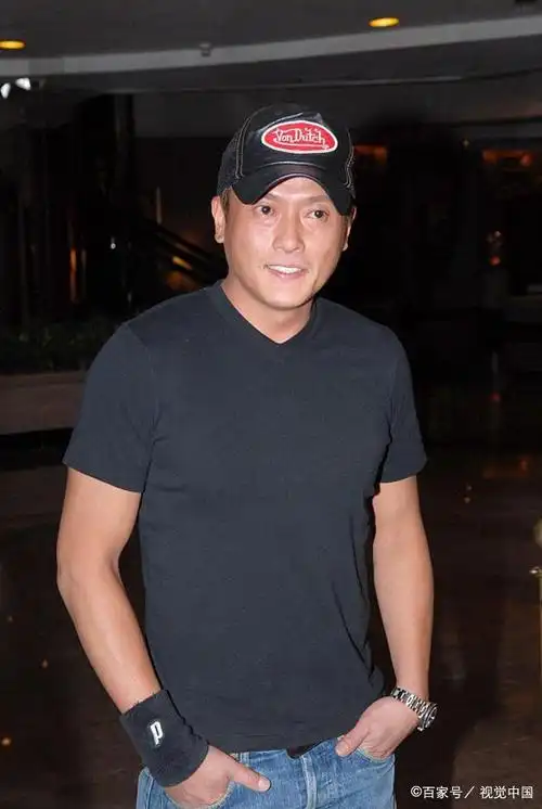 51岁前tvb小生魏骏杰离巢12年盼再回tvb拍戏,不介意身材发福走样