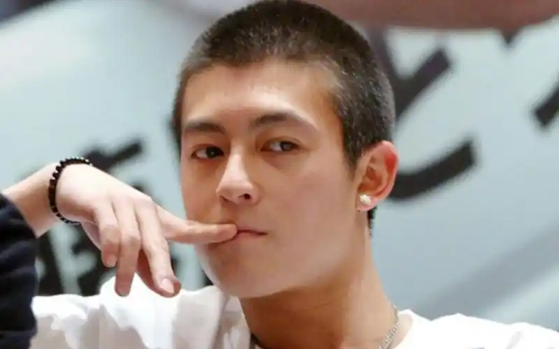 陈冠希:老子平头一样帅_哔哩哔哩_bilibili