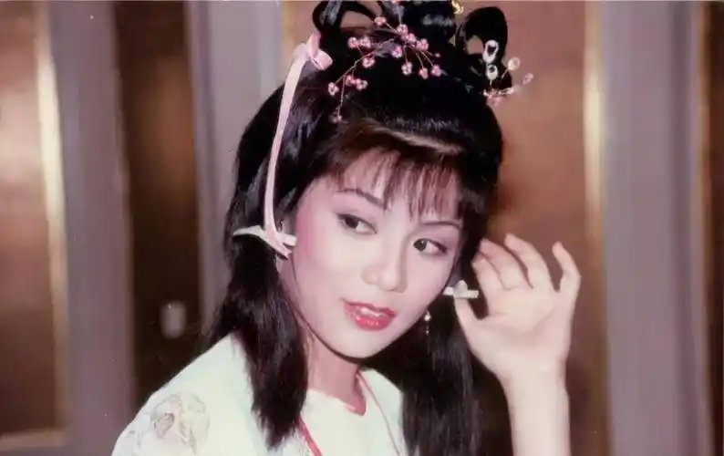 原创65岁的米雪两段恋情却一生未嫁虽终身不嫁却活成了传奇