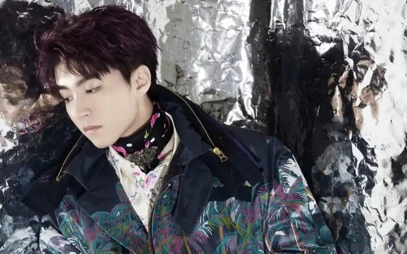 王俊凯02就是少年意气的典范!"谁说少年没背景,少年的背后是国家.