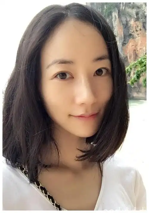 七大女星的素颜照,迪丽热巴排名2,真正的素颜女神是她!服气!