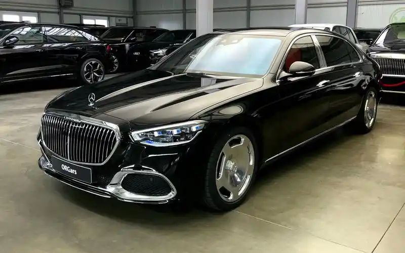 奔驰迈巴赫 w223 z223 s级 s580 2023年款