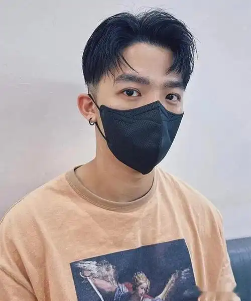 男生剪"两边铲青"发型也超帅,今年就剪这3款,尽显潮男范儿!