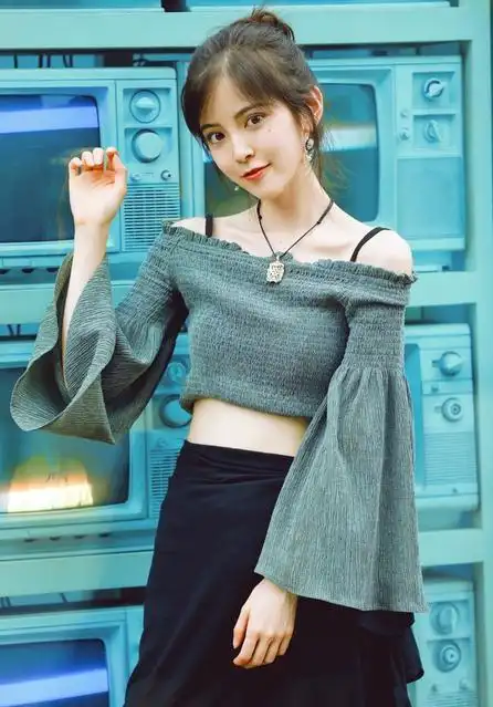 朱丹妮街拍写真