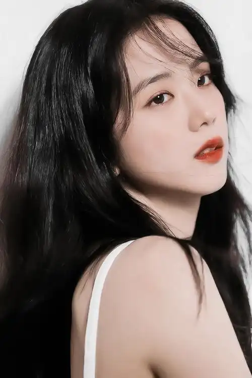 期待演员金智秀