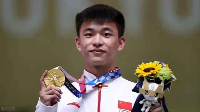 男子50米步枪三姿射击世界纪录(射击队再立新功)(1)