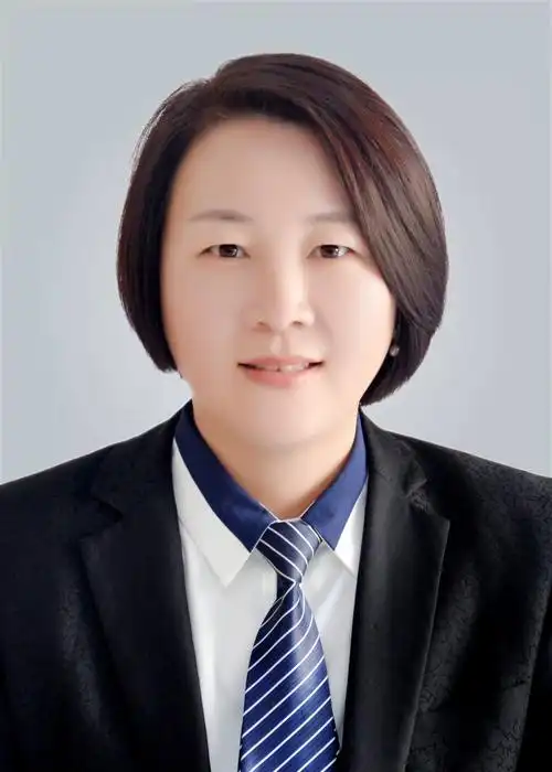 经纪人张霞房产交易店铺